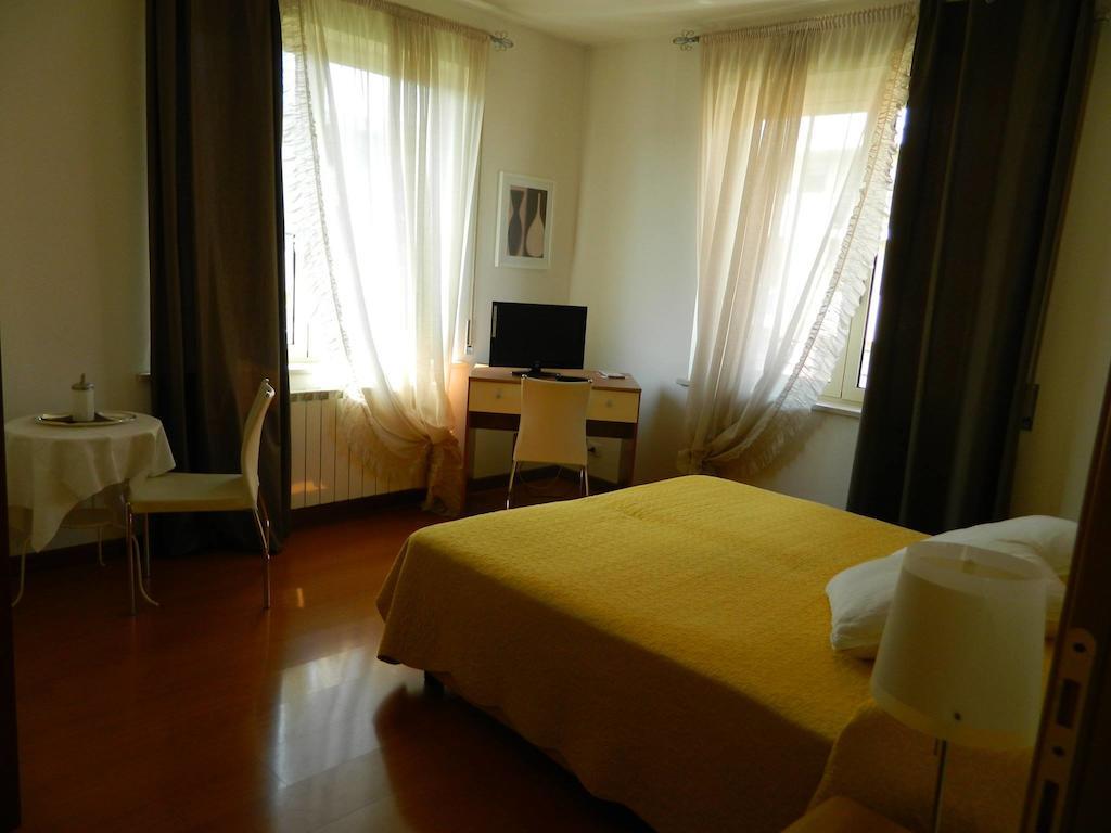 Casa Vacanze Le Terrazze Верона Номер фото